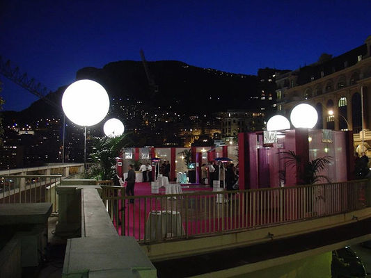 Le ballon mené gonflable d'événement de catégorie de film de HMI 575W allume le type de cristal d'Airstar