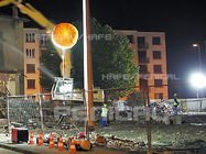 Trépied allumant le ballon LED400w pour l'illumination de sécurité au chantier de construction