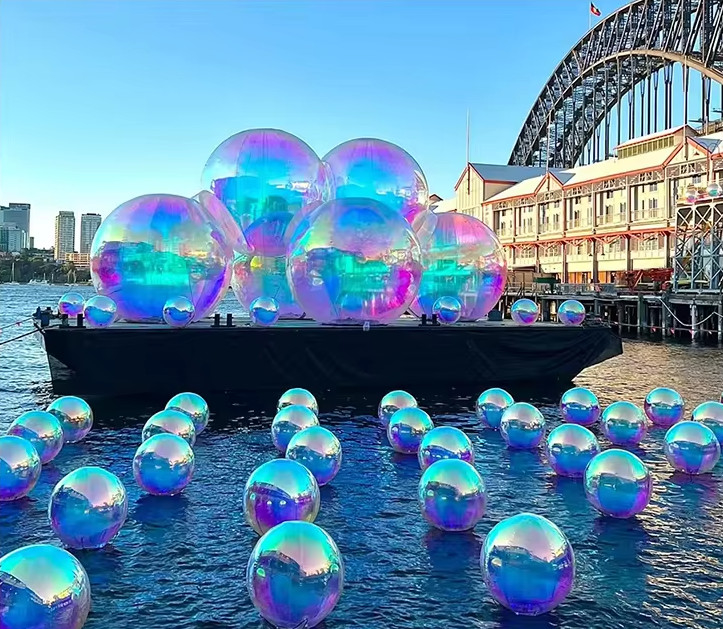 Décorations de plafond de soirée de mariage en PVC géant personnalisé Ballons miroirs gonflables dynamiques pour une ambiance disco unique