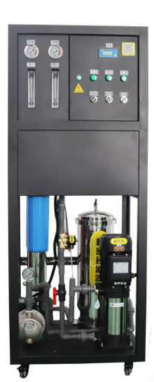 Équipement industriel de grande taille pour l'osmose inverse de l'eau pure 0,25 à 0,5 tonnes Laveuse automobile agricole Purificateur d'eau commercial Manu