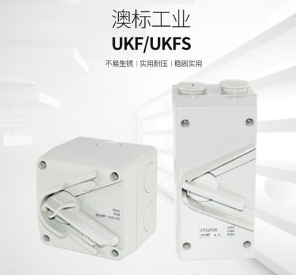 Commutateur imperméable UKF extérieur 35A d'isolement de boîte de distribution de charge de puissance